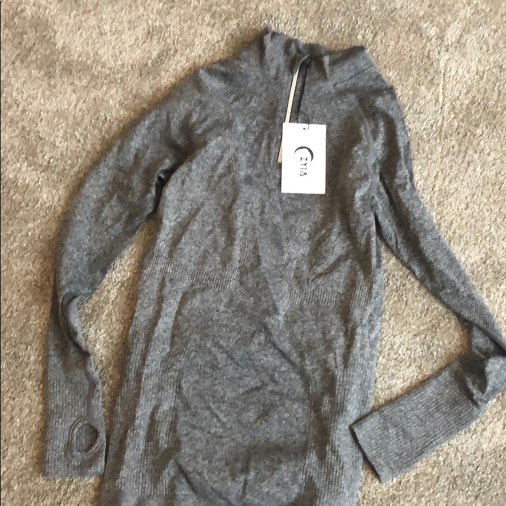 ZYIA zip jacket